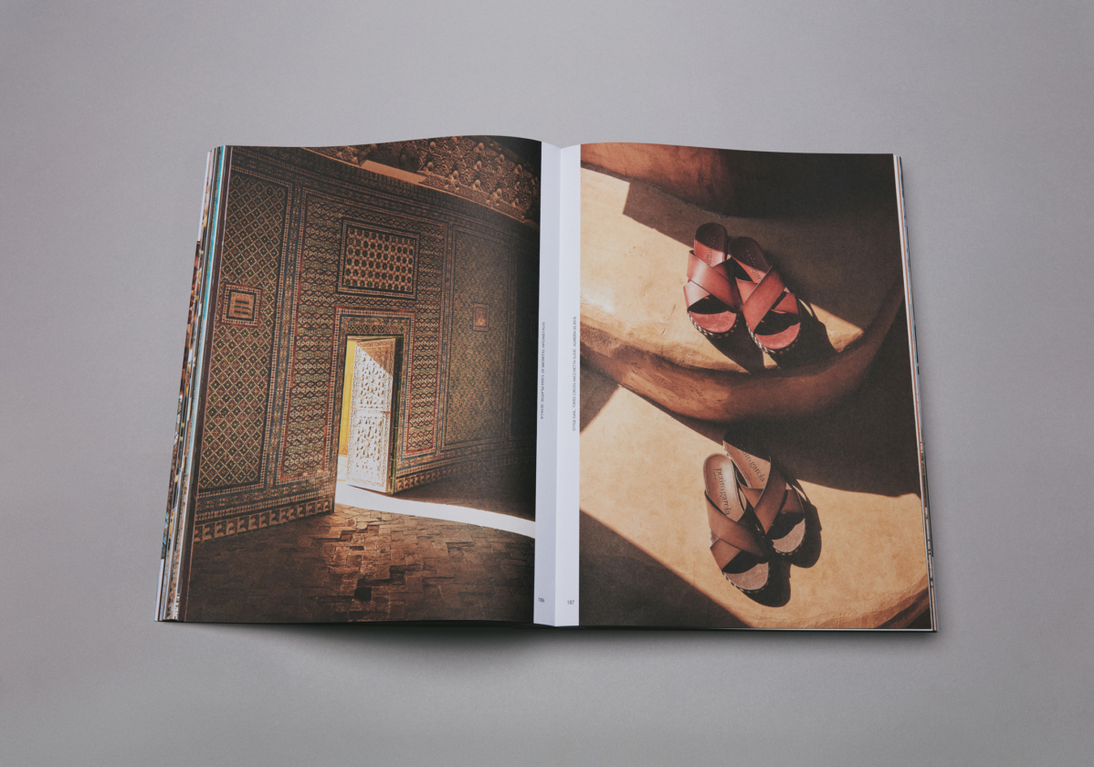 Conceptualized, edited, and designed a book by Clase Bcn for Pedro García, a footwear brand based in Elda, Spain. – Clase bcn