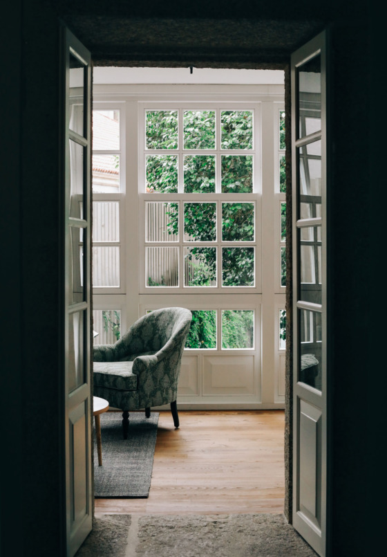 Identity and art direction Infernino Clase bcn – Clase bcn