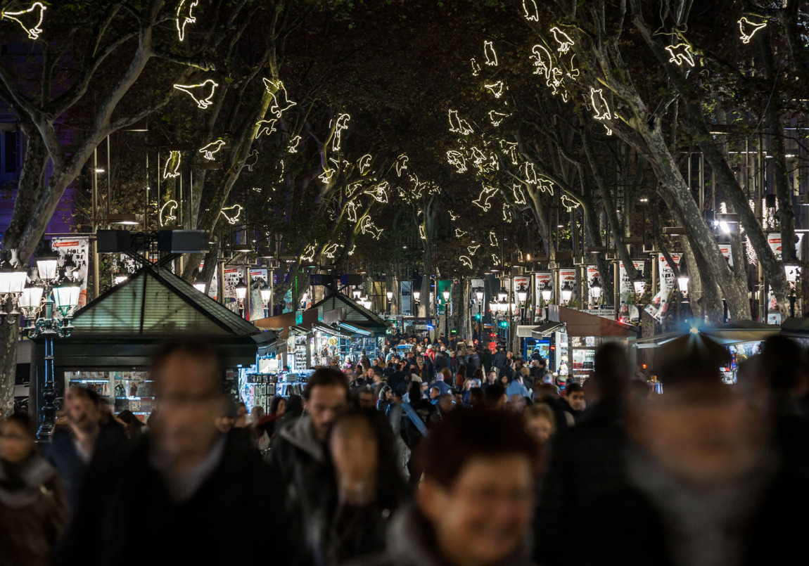 Señaletica y dirección de arte luces de navidad ramblas clase bcn – Clase bcn