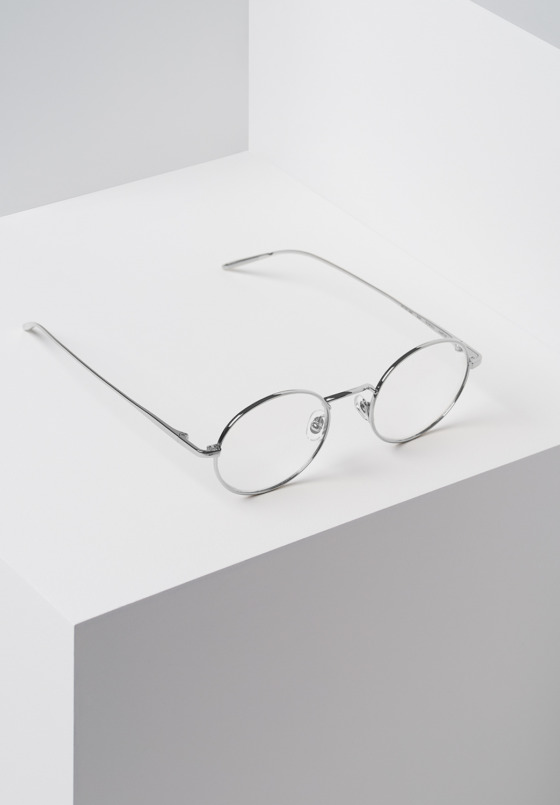 identity art direction gigi schmott clase bcn – Clase bcn