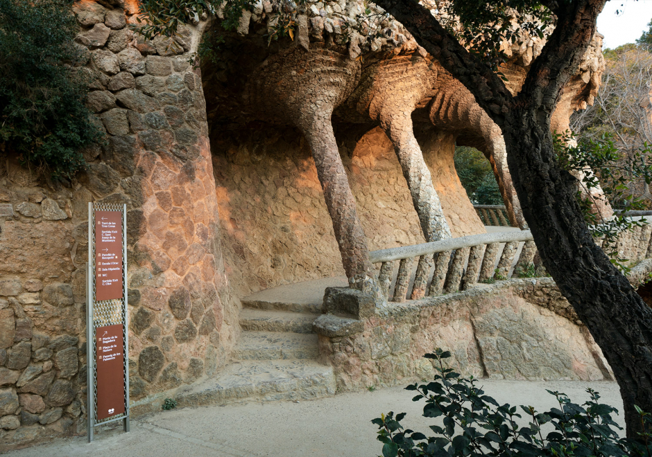 Integrated signage – Clase bcn