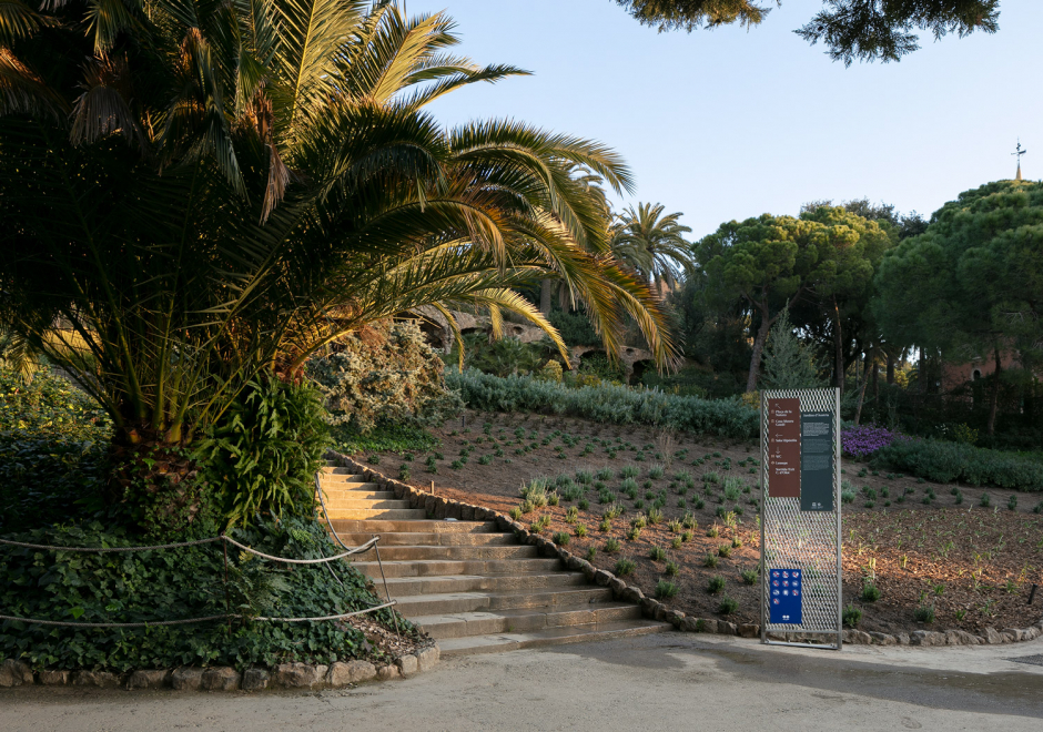 Integrated signage – Clase bcn