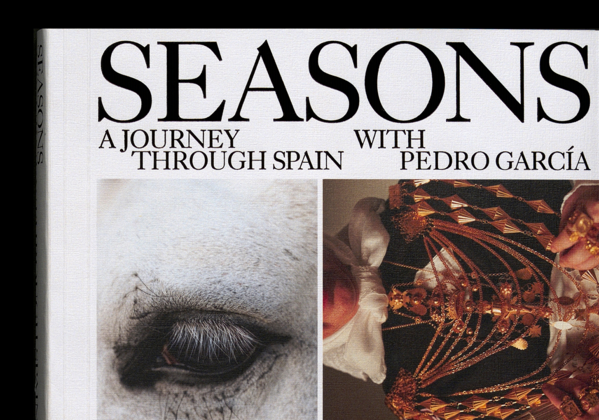 Conceptualized, edited, and designed a book by Clase Bcn for Pedro García, a footwear brand based in Elda, Spain. – Clase bcn